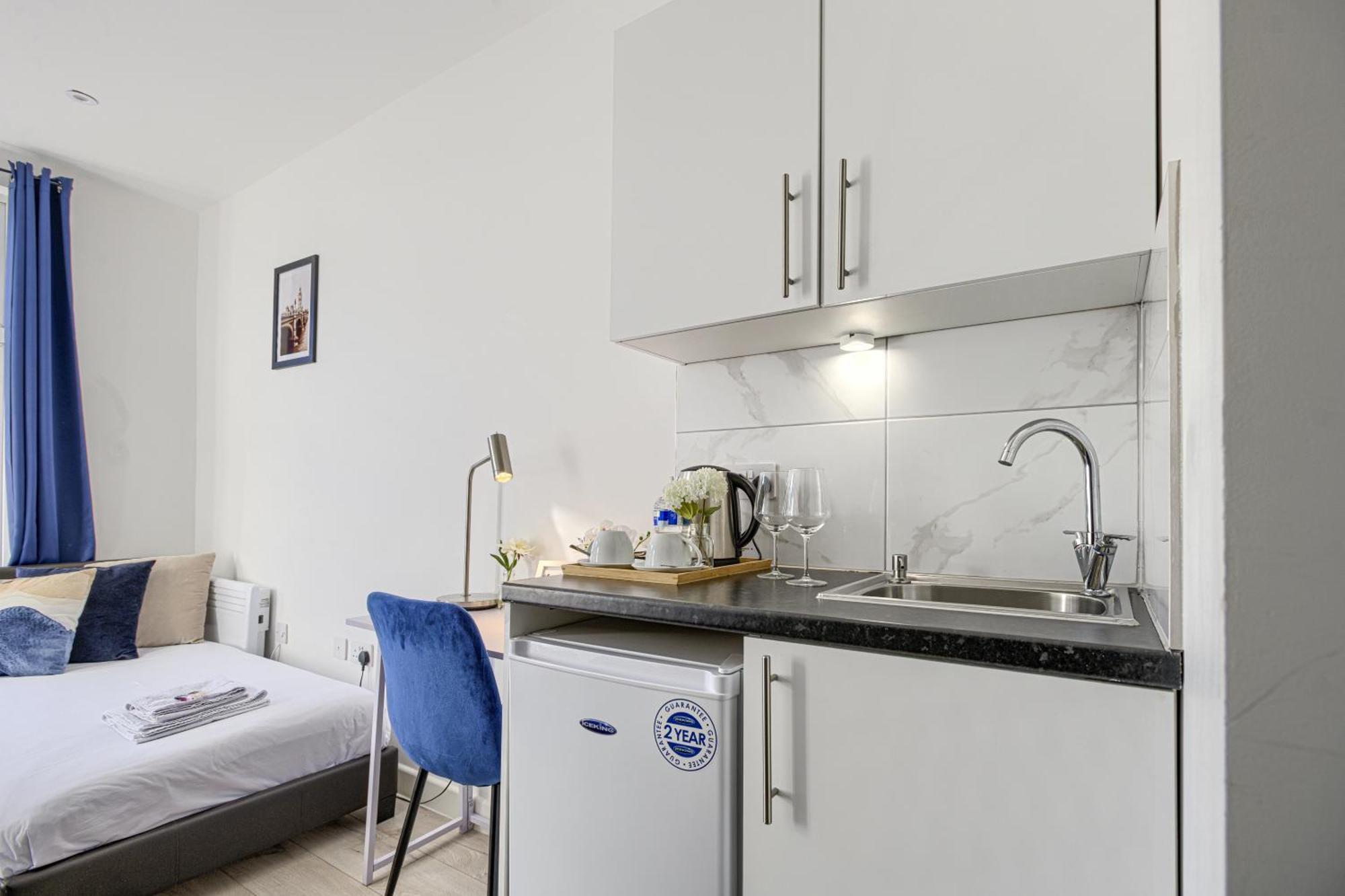 The Finsbury Deluxe Apartments London Exterior photo